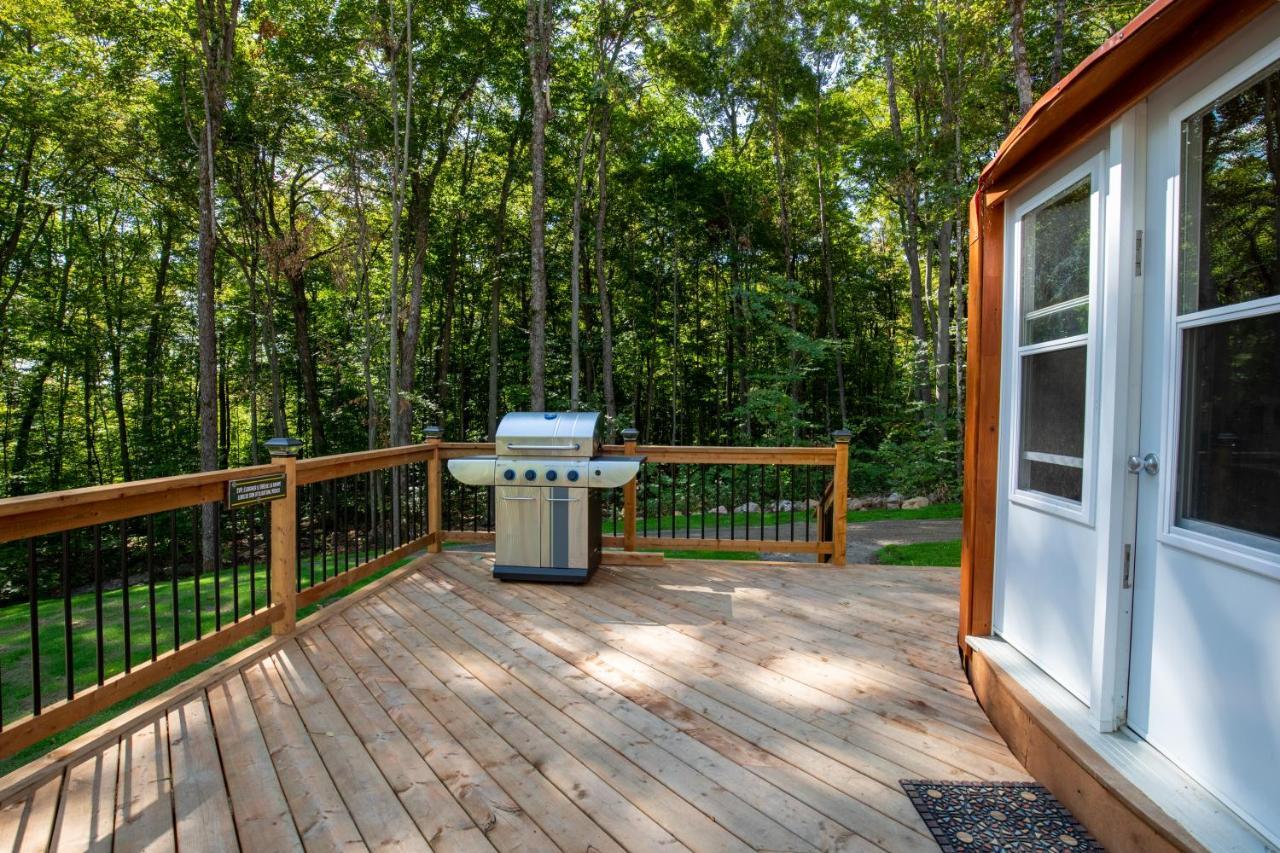 Yourtes Glamping Du Poisson Blanc Notre-Dame-du-Laus Exterior photo