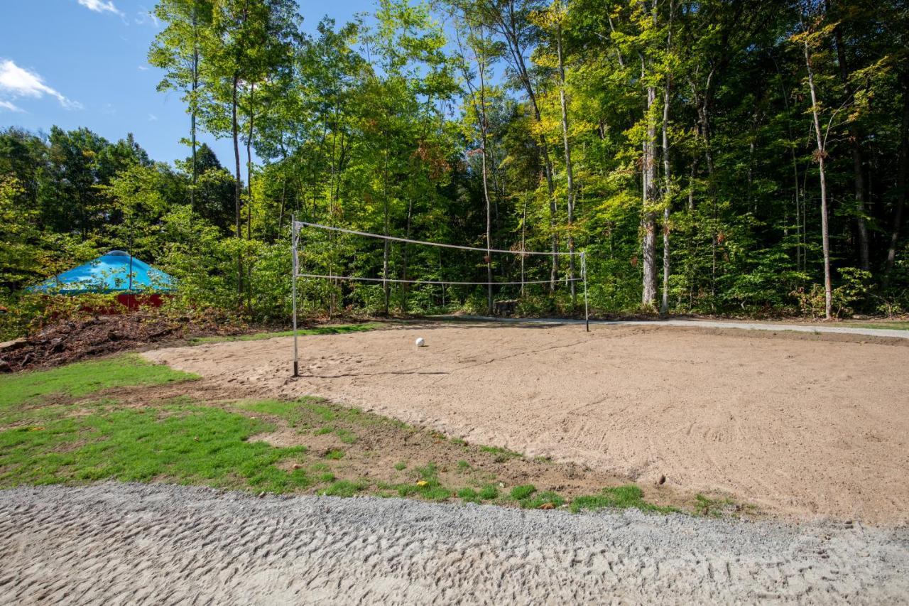 Yourtes Glamping Du Poisson Blanc Notre-Dame-du-Laus Exterior photo